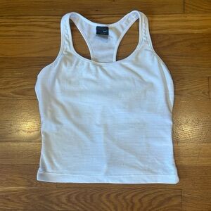 Nike women’s tank top